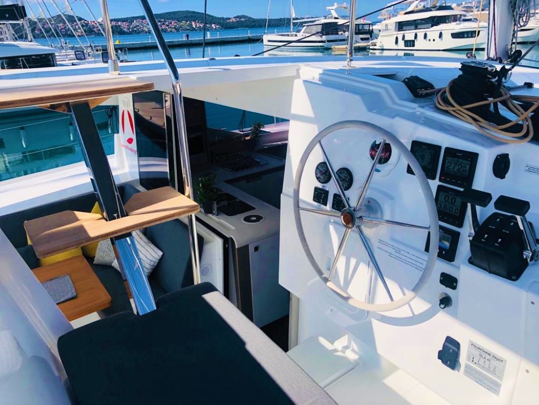 Fountaine Pajot Isla 40 - 4 + 1 cab. — photo 6