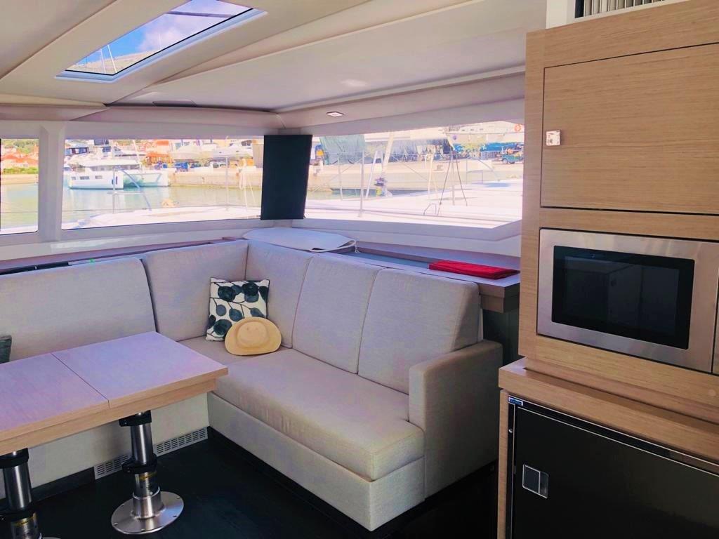 Fountaine Pajot Saona 47 Quintet - 5 + 1 cab. — photo 14