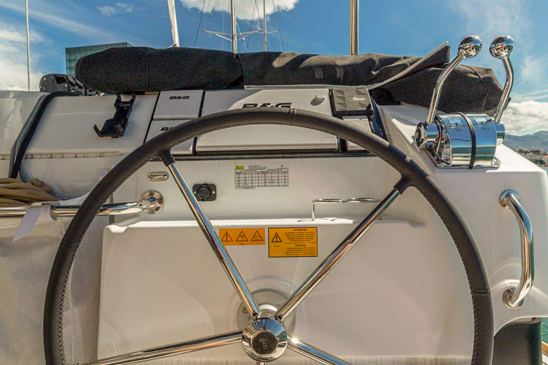 Lagoon 40 - 4 + 2 cab — photo 11