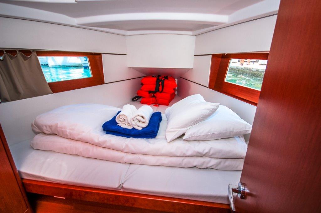 Oceanis 35 — photo 8