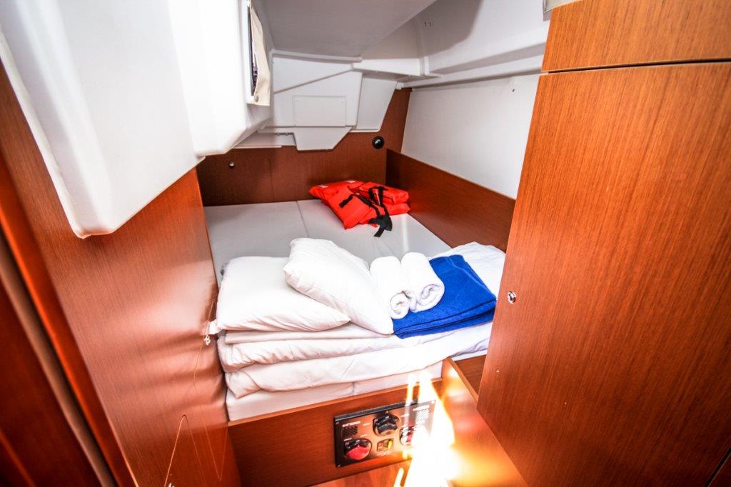 Oceanis 35 — photo 9