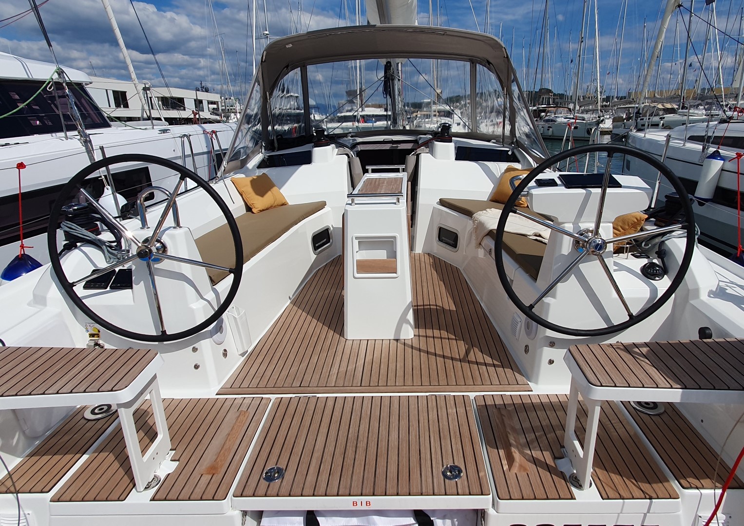 Oceanis 37.1 — photo 7