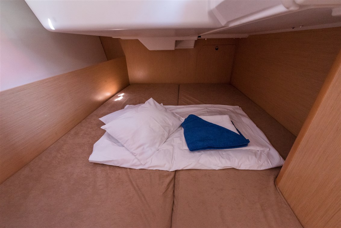 Oceanis 38 - 3 cab. — photo 22