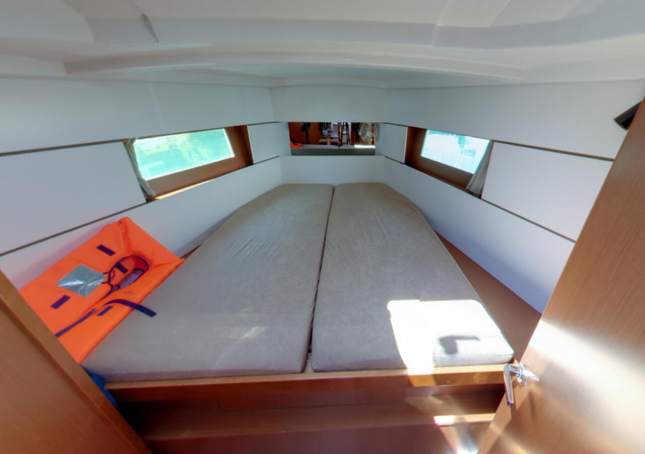Oceanis 38.1 — photo 7