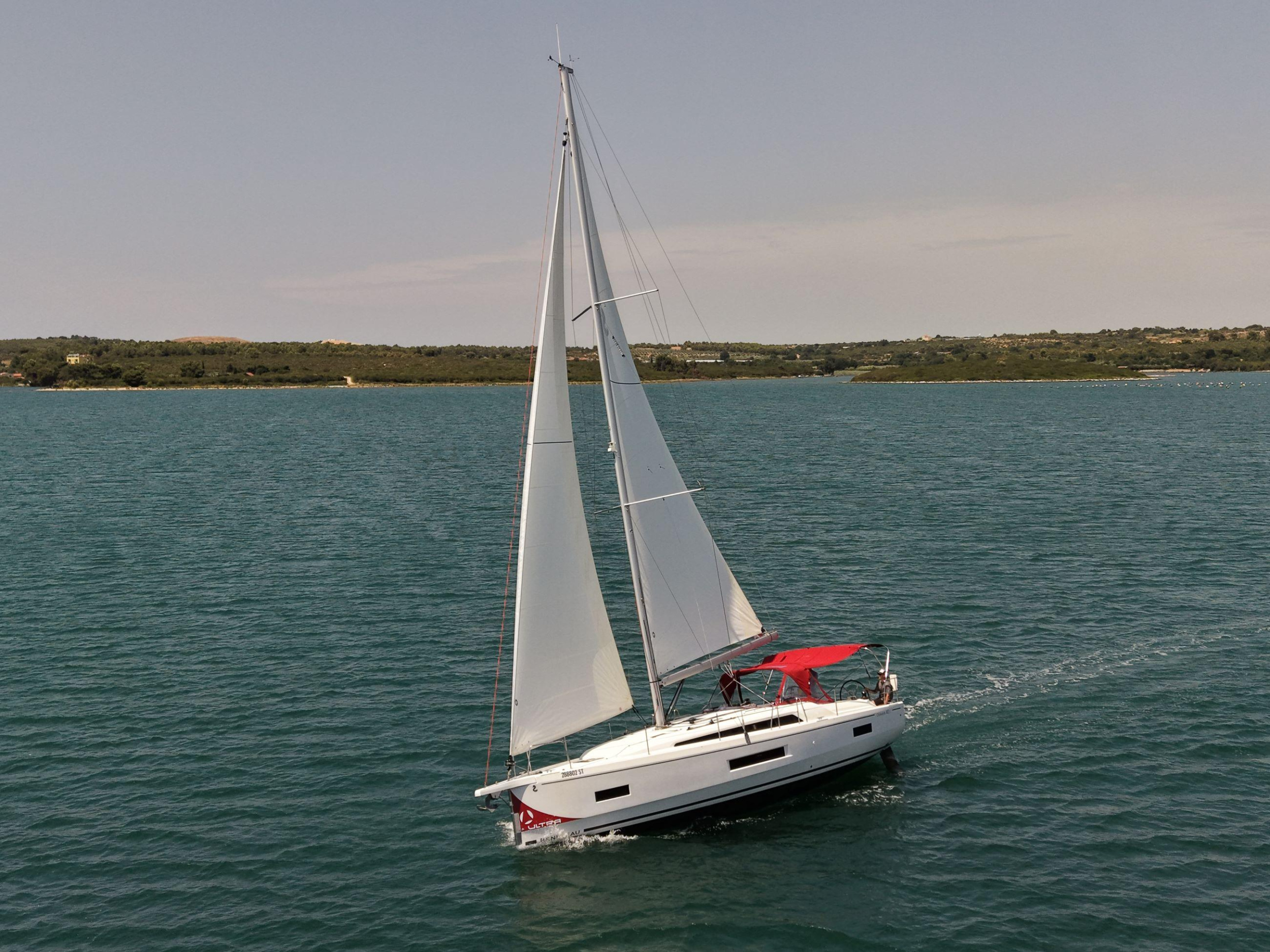 Oceanis 40.1 — photo 4