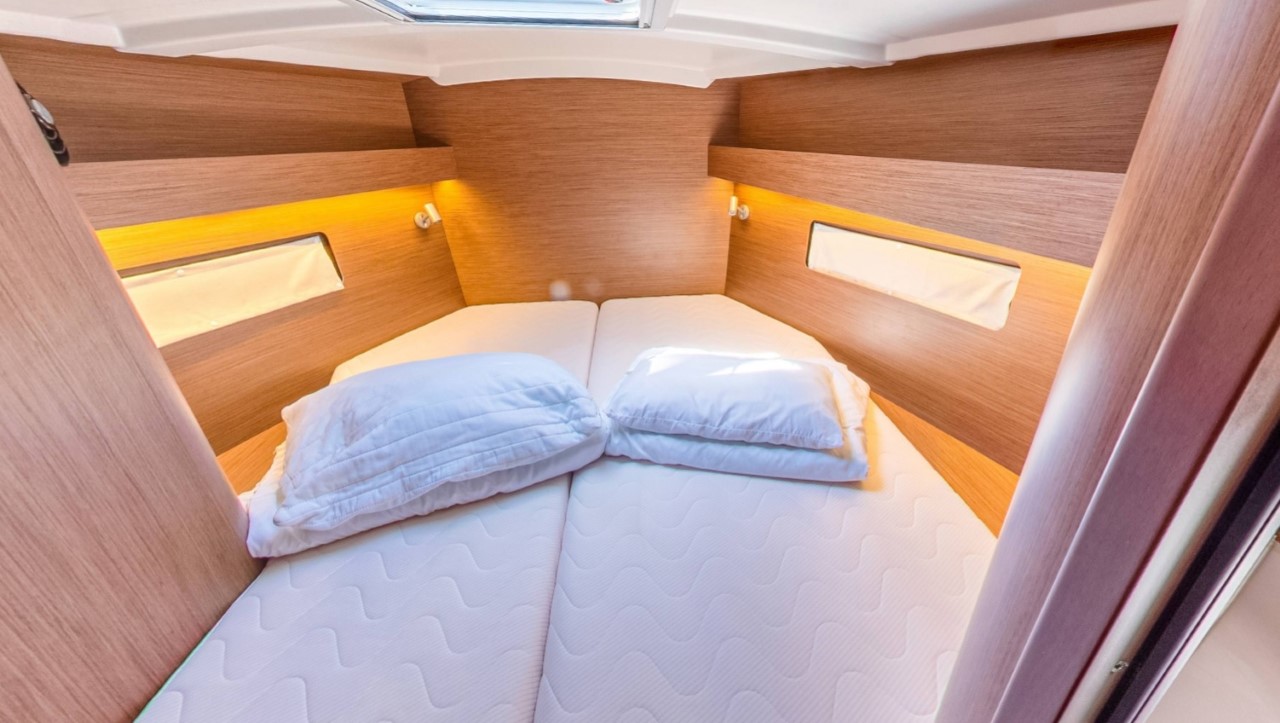 Oceanis 40.1 — photo 10