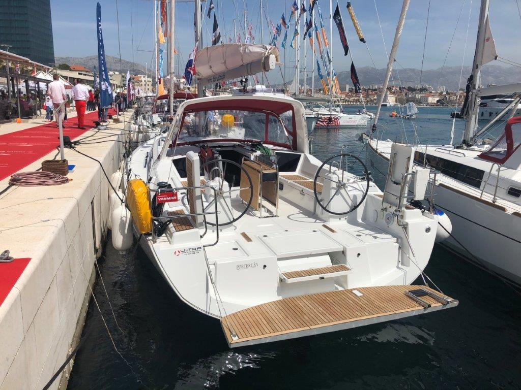 Oceanis 41.1 — photo 4