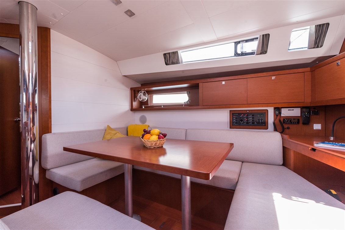 Oceanis 45 - 4 cab. — photo 18