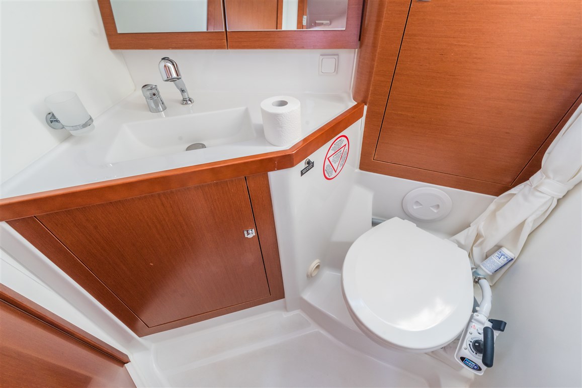 Oceanis 45 - 4 cab. — photo 11