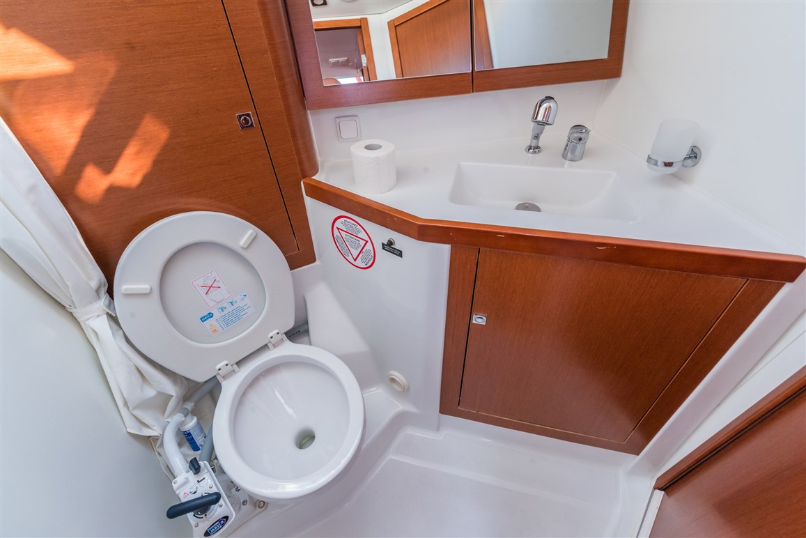 Oceanis 45 - 4 cab. — photo 12