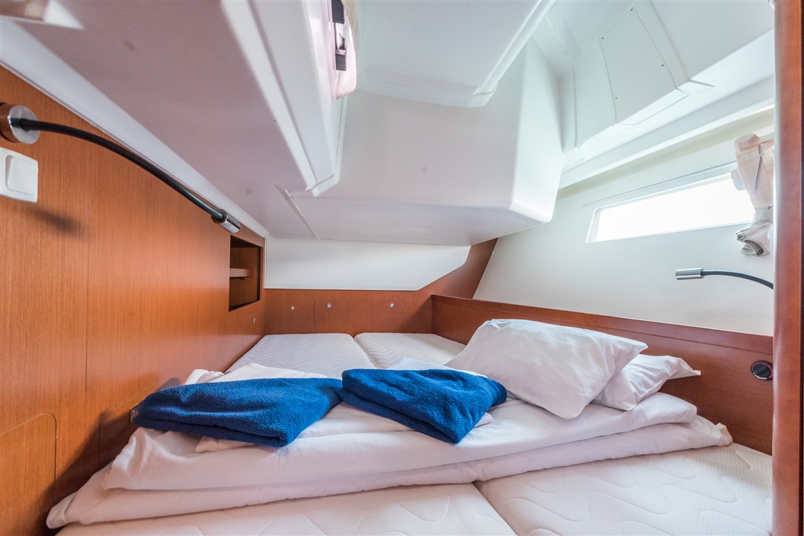 Oceanis 45 - 4 cab. — photo 27