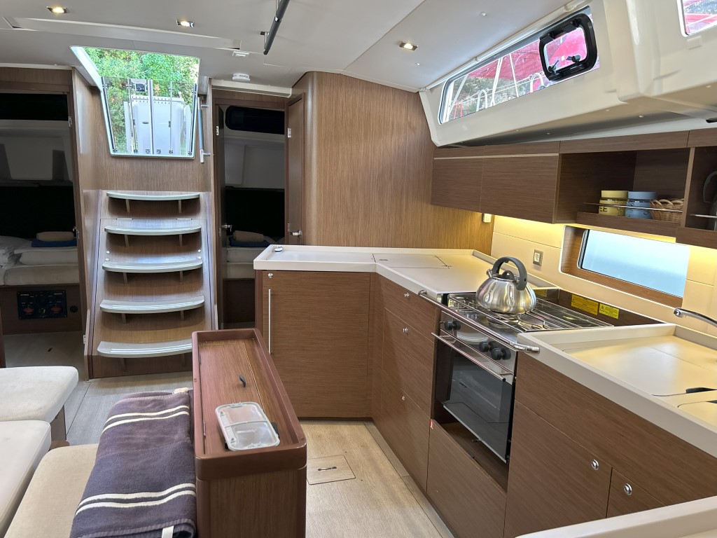 Oceanis 46.1 — photo 18