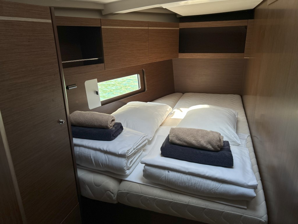 Oceanis 46.1 — photo 20
