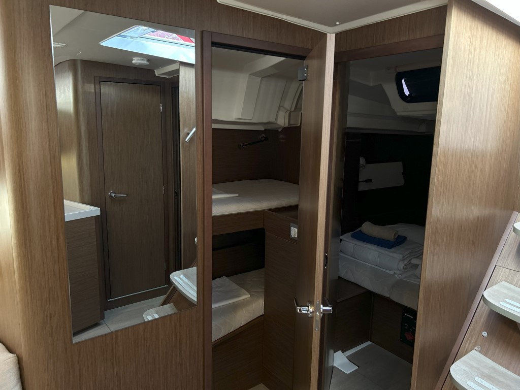 Oceanis 46.1 — photo 24