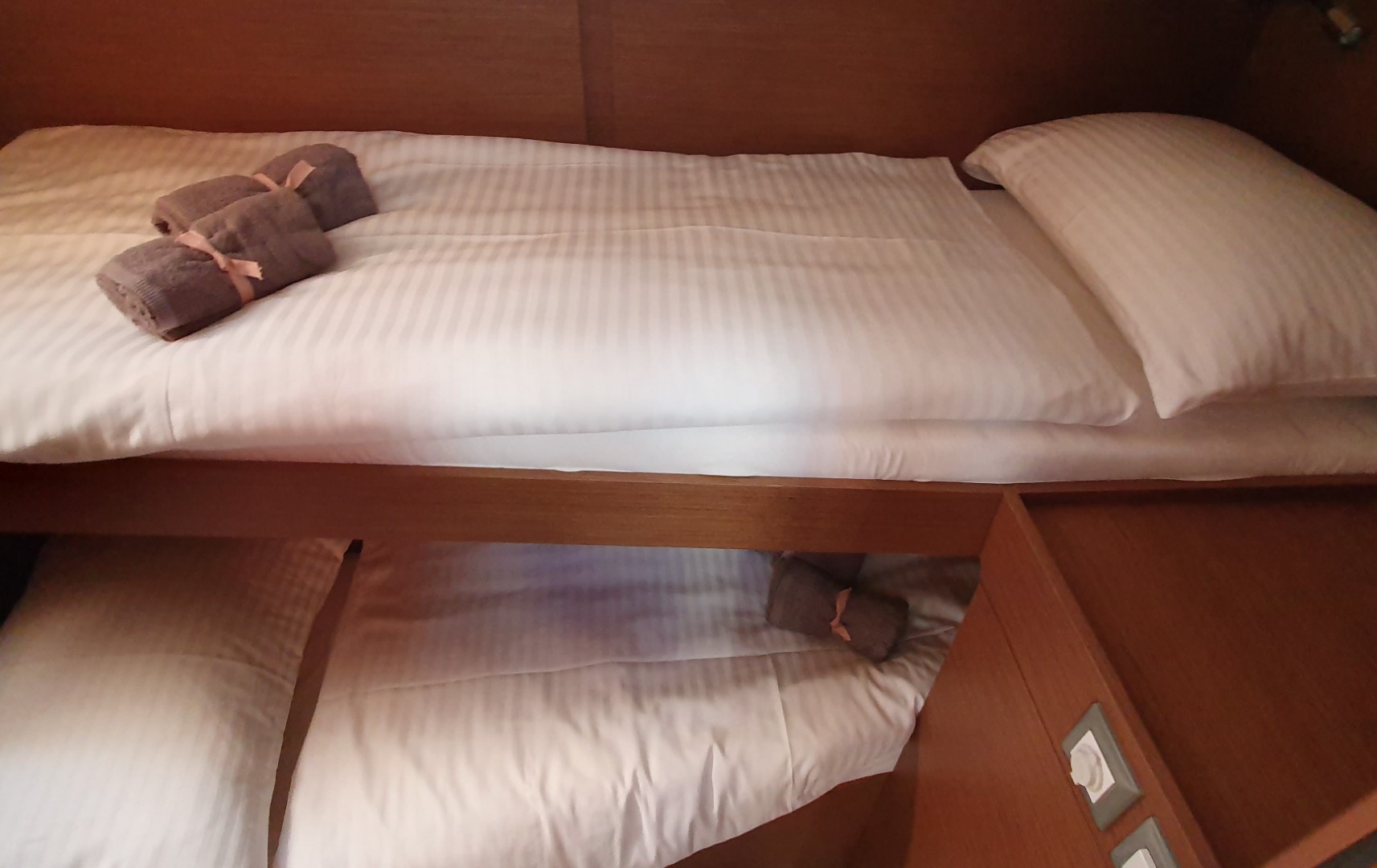 Oceanis 46.1 — photo 20