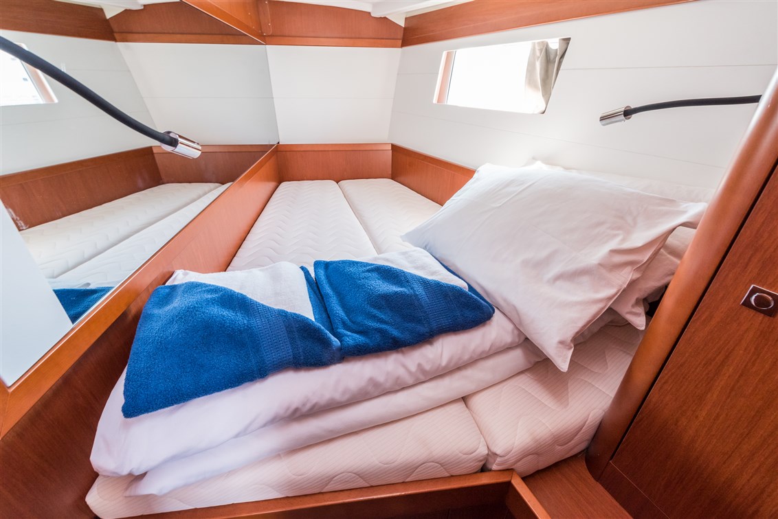 Oceanis 48 - 4 cab. — photo 24