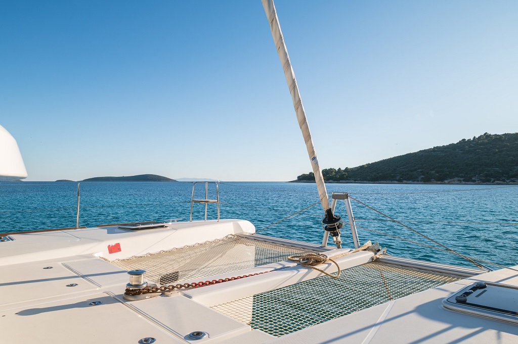 Lagoon 40 - 4 + 2 cab — photo 42
