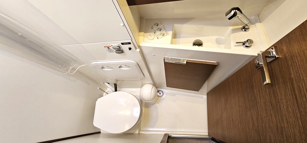 Lagoon 40 - 4 + 2 cab — photo 25