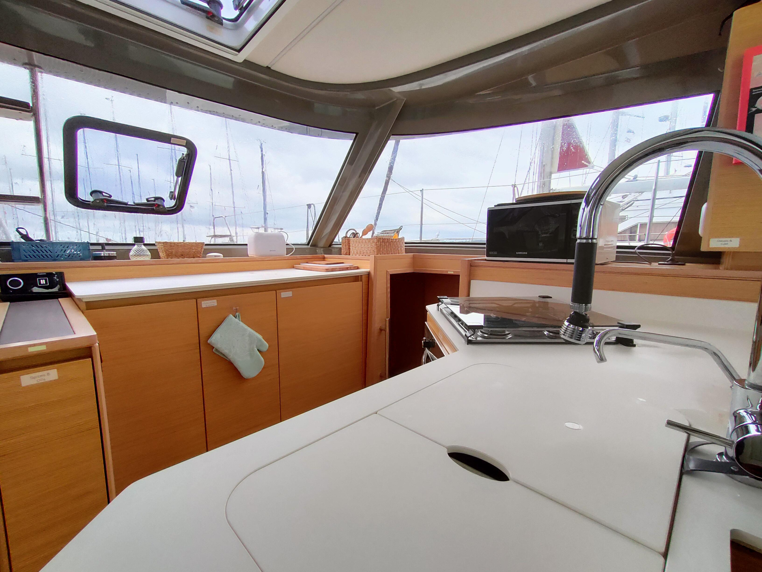 Nautitech 40 Open - 4 cab. — photo 15