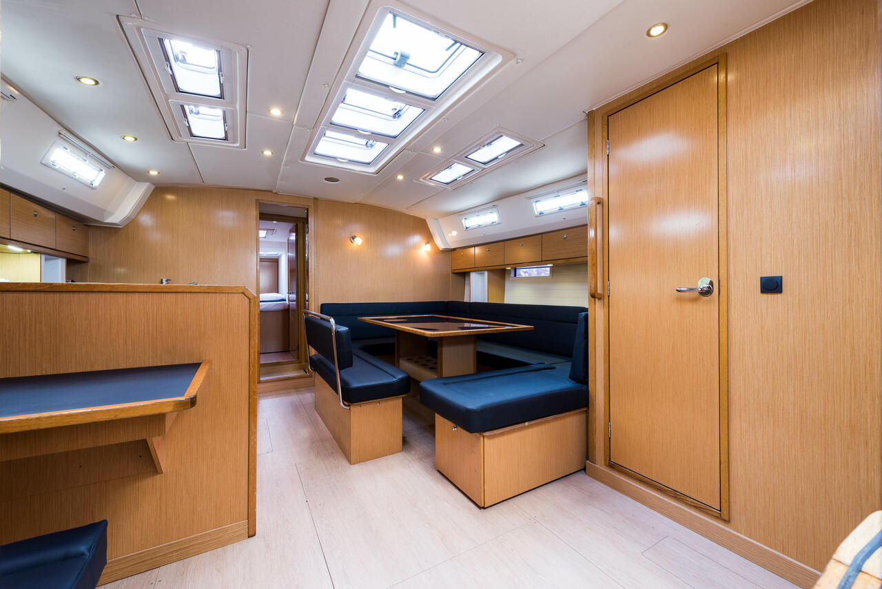 Bavaria 50 Cruiser — photo 6