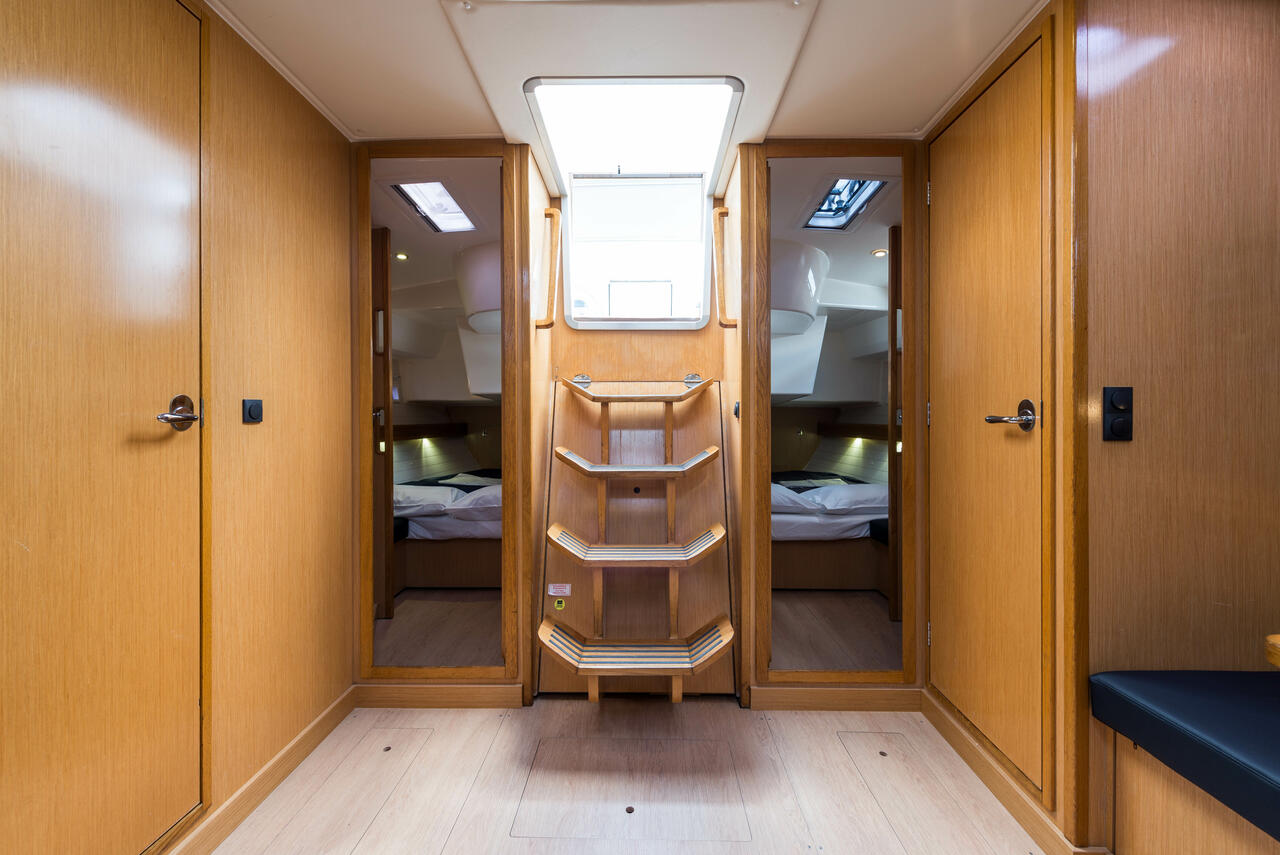 Bavaria 50 Cruiser — photo 10