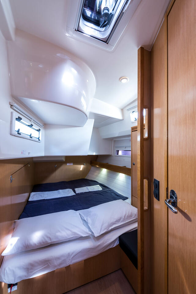 Bavaria 50 Cruiser — photo 16