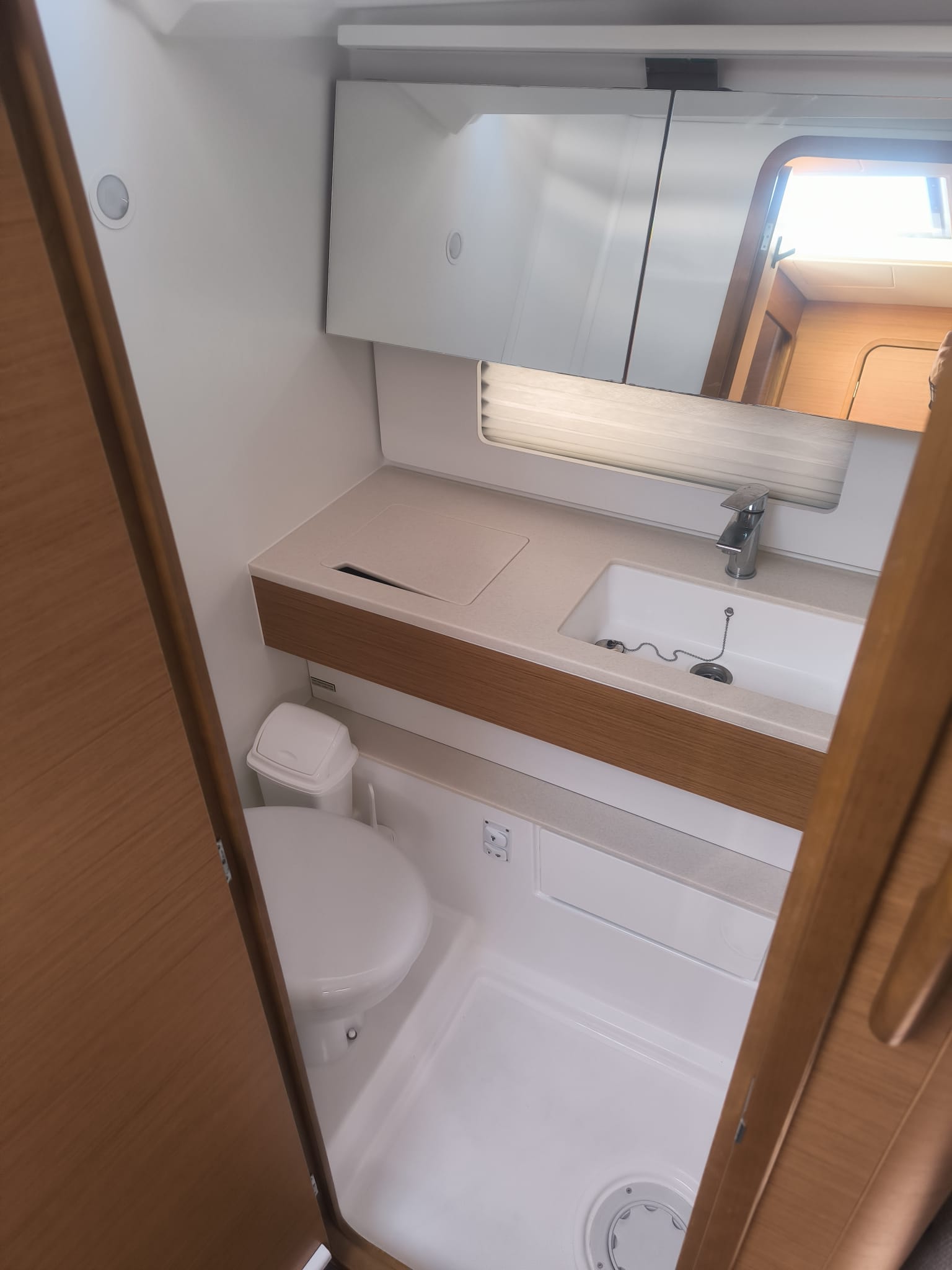 Dufour 37 - 2 cab. — photo 8