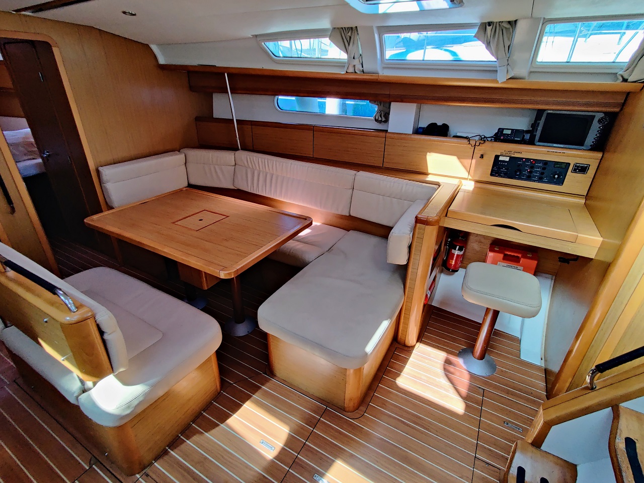 Sun Odyssey 49i — photo 5