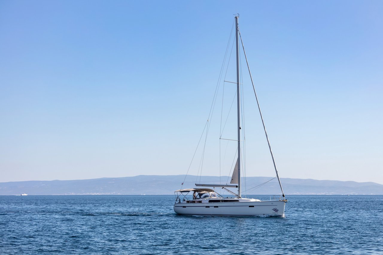 Bavaria Cruiser 51 — photo 7