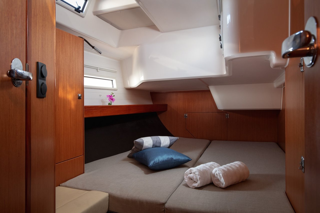 Bavaria Cruiser 51 — photo 17