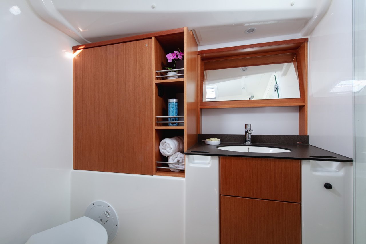 Bavaria Cruiser 51 — photo 20