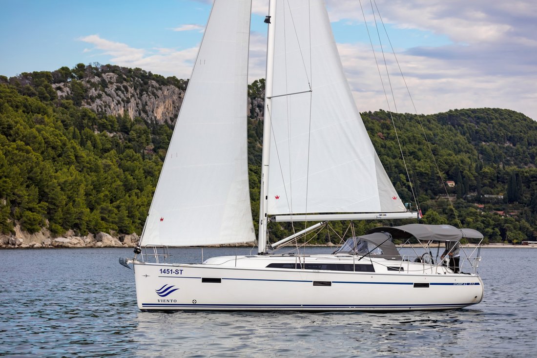 Bavaria Cruiser 41 - 3 cab. — photo 8