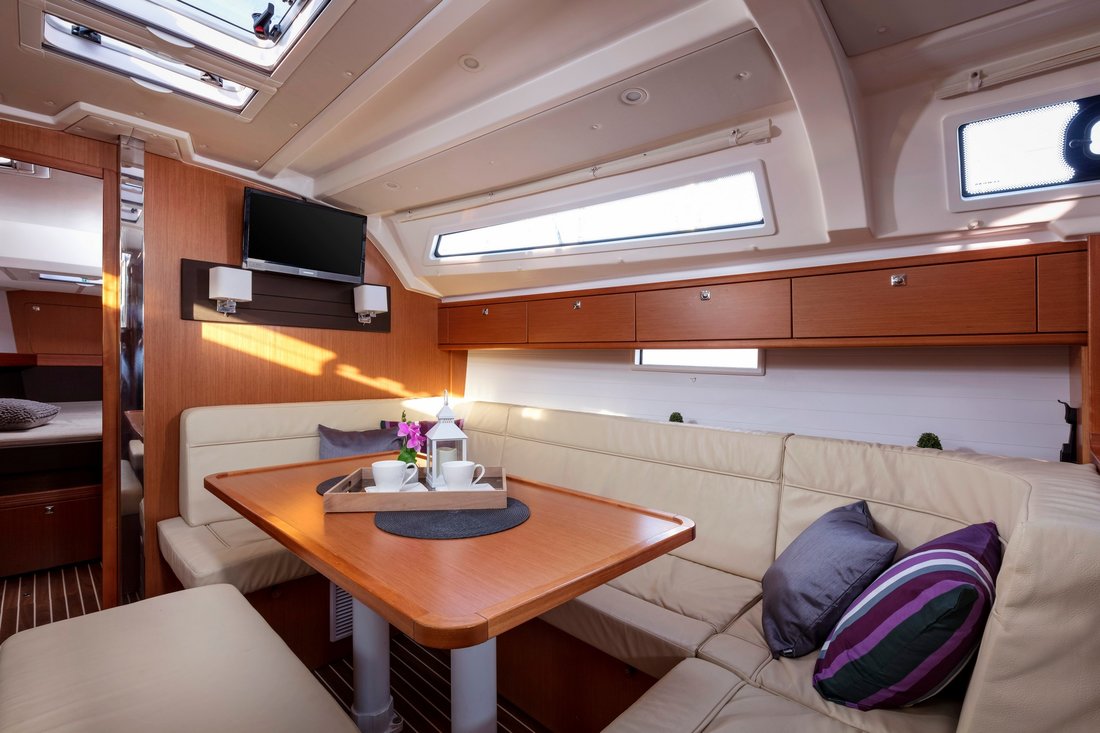 Bavaria Cruiser 41 - 3 cab. — photo 9