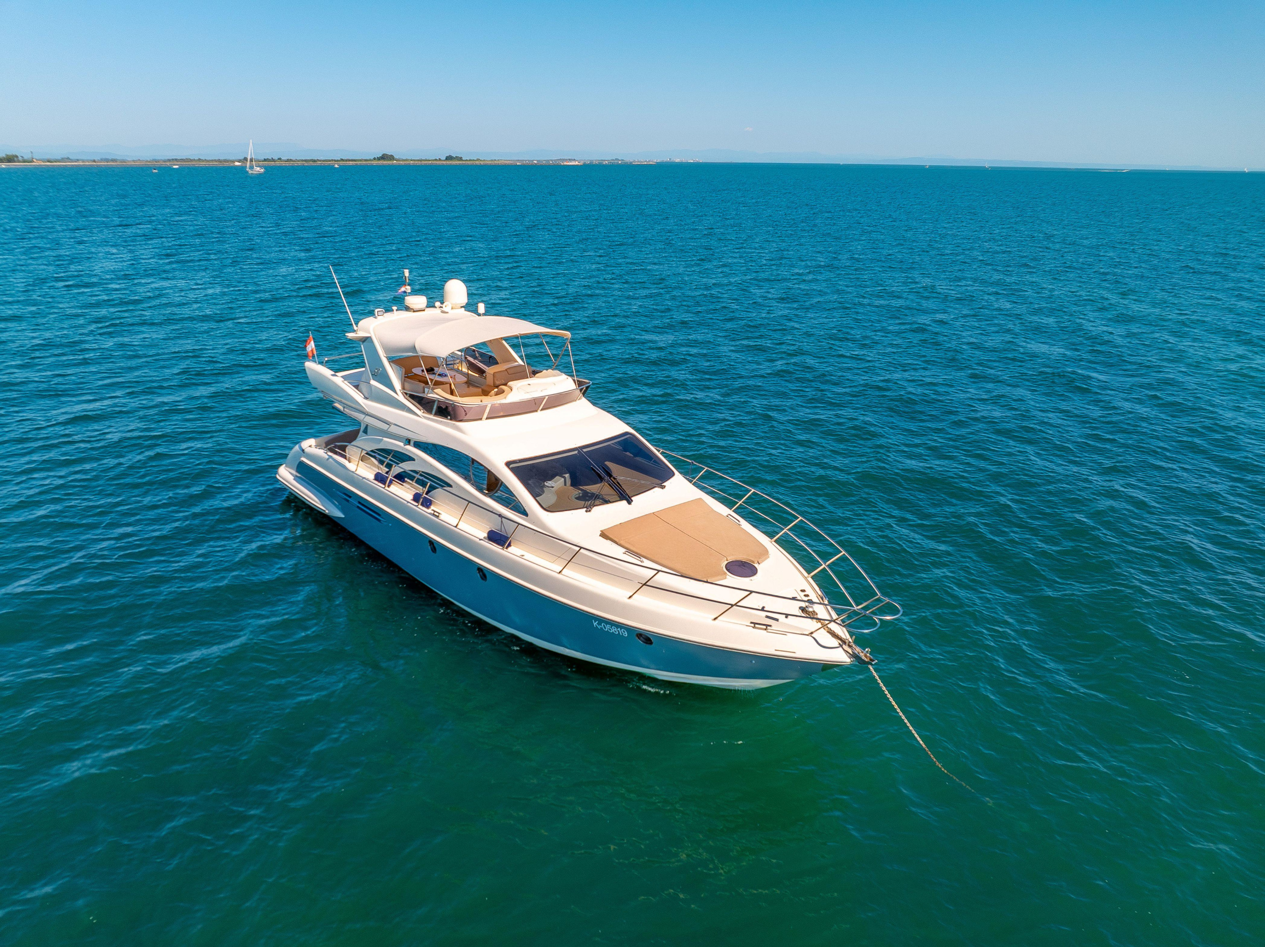 Azimut 50 Flybridge — photo 10