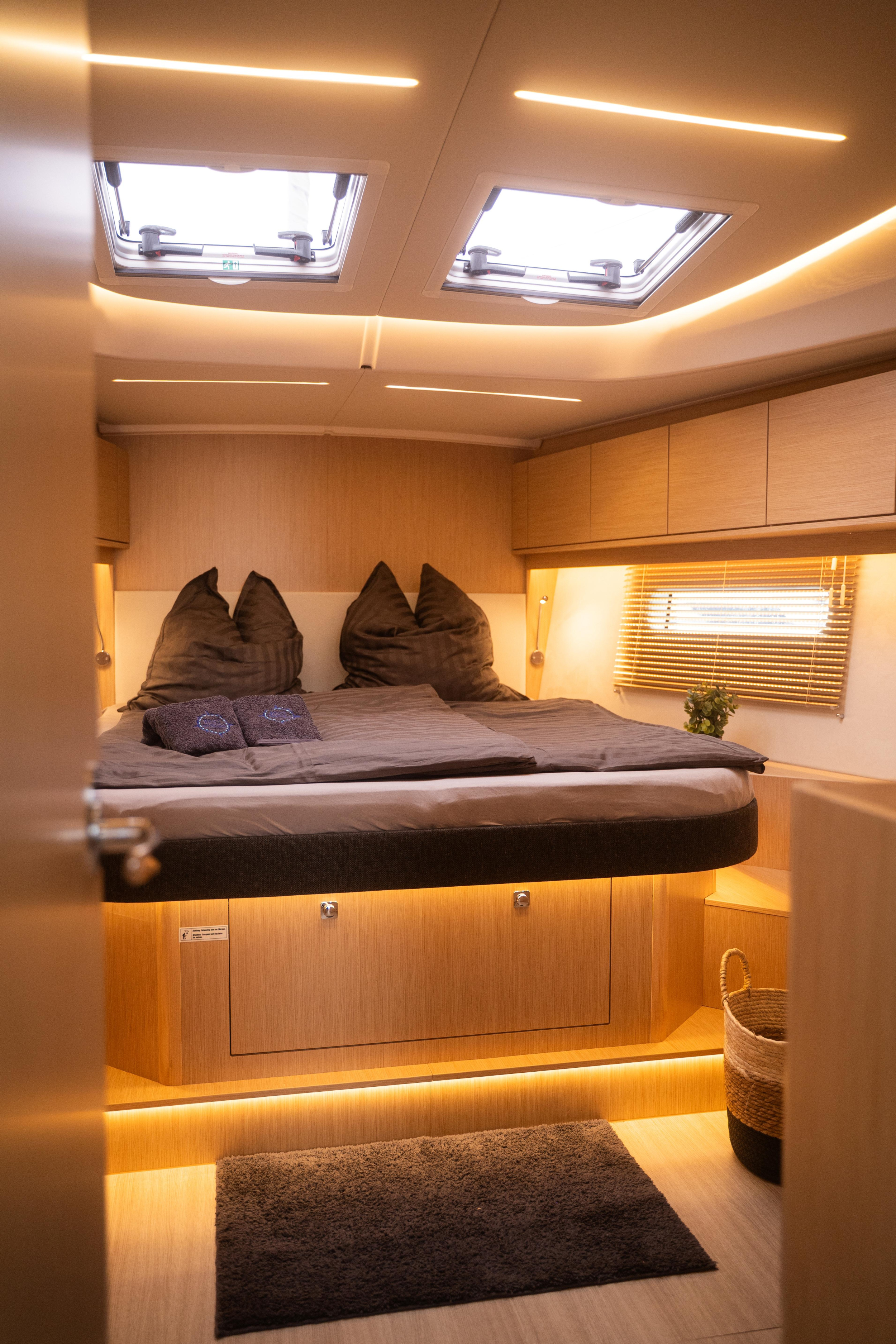 Bavaria C46 - 4 cab. — photo 13