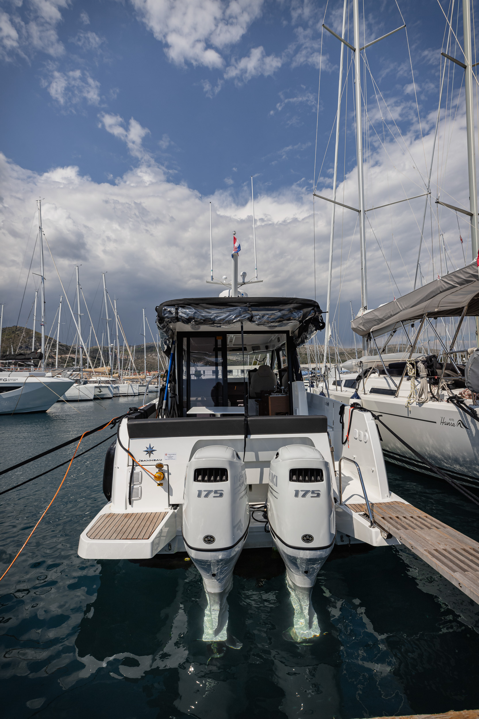 Merry Fisher 895 Offshore — photo 12