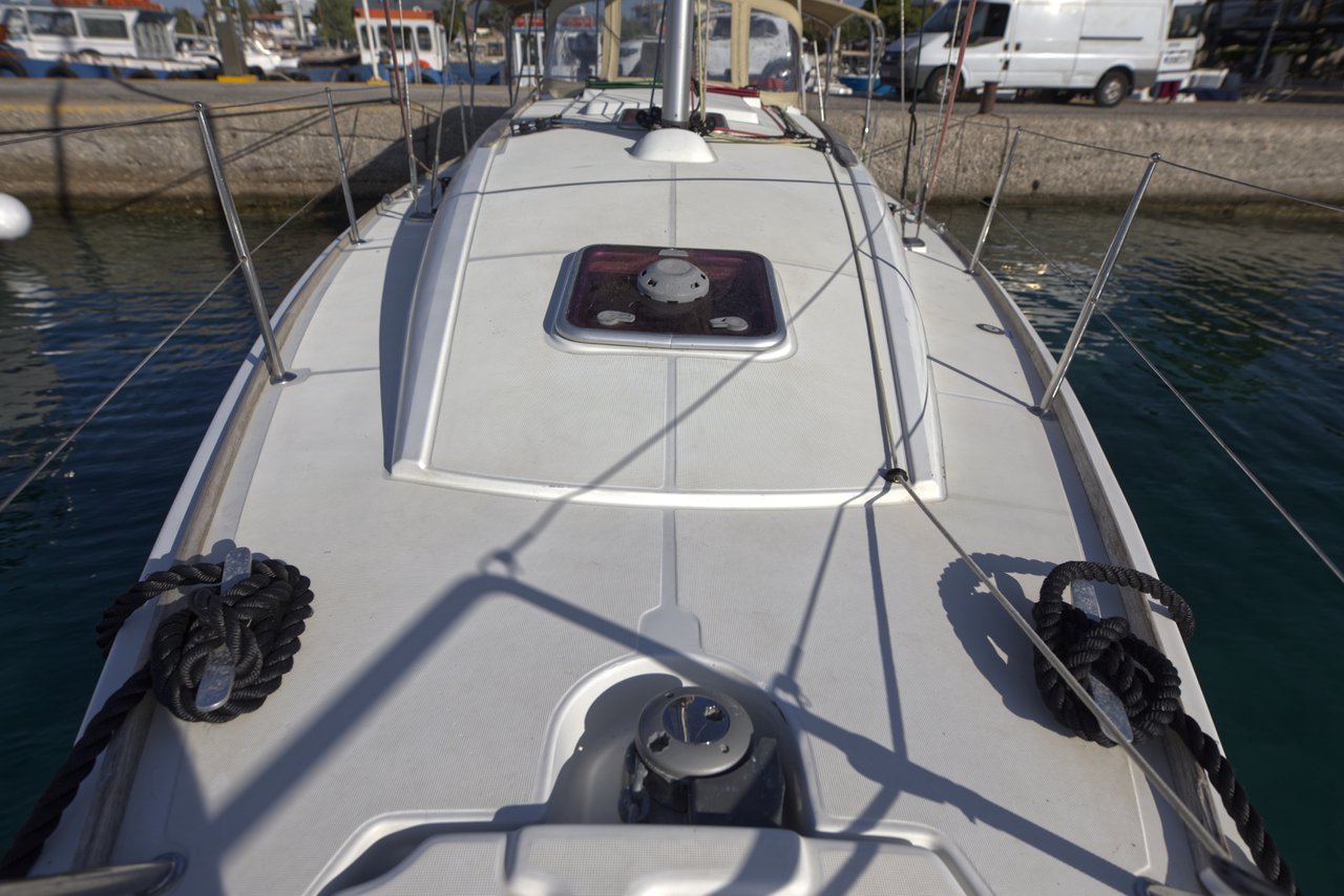 Sun Odyssey 36i — photo 10