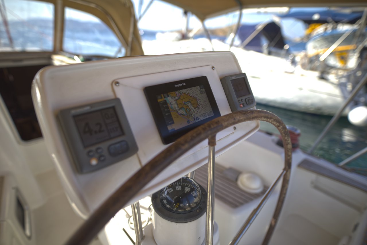 Sun Odyssey 36i — photo 13