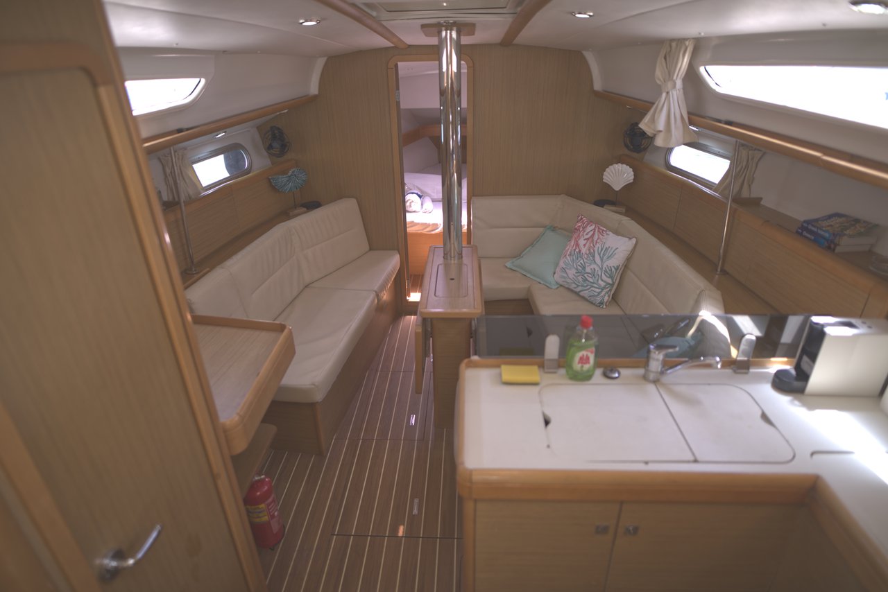 Sun Odyssey 36i — photo 16
