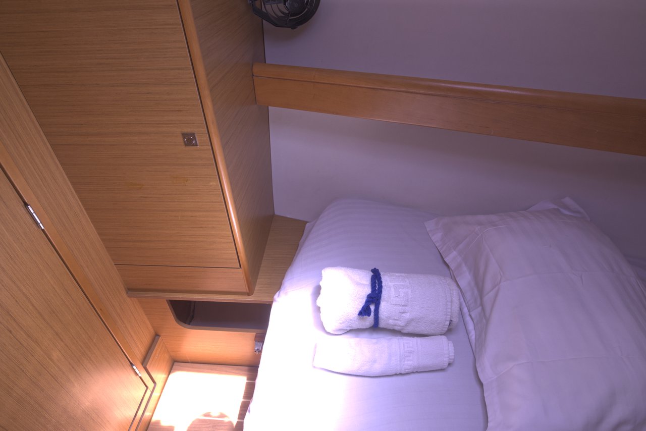 Sun Odyssey 36i — photo 23