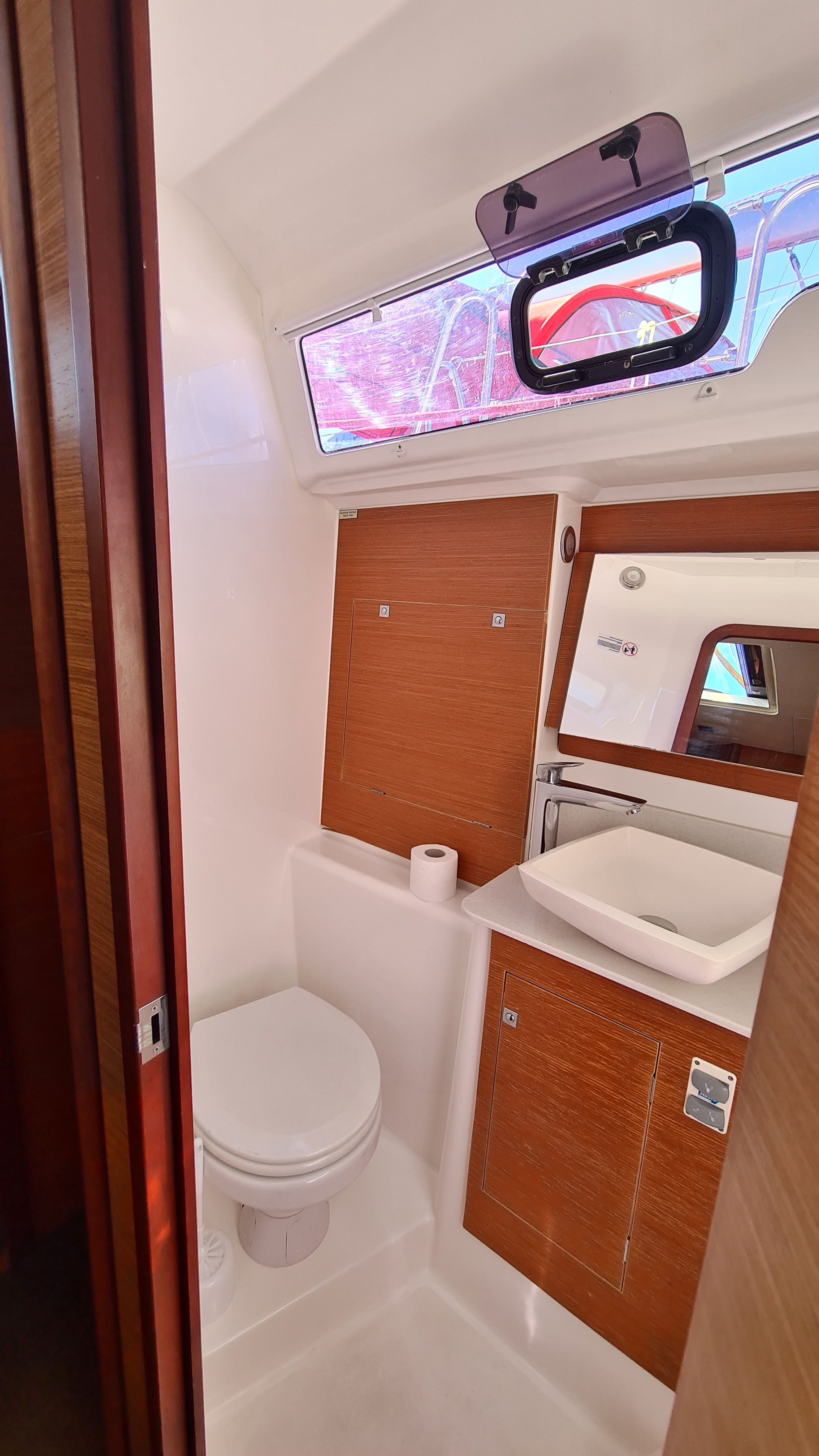 Dufour 460 GL - 3 cab. — photo 19