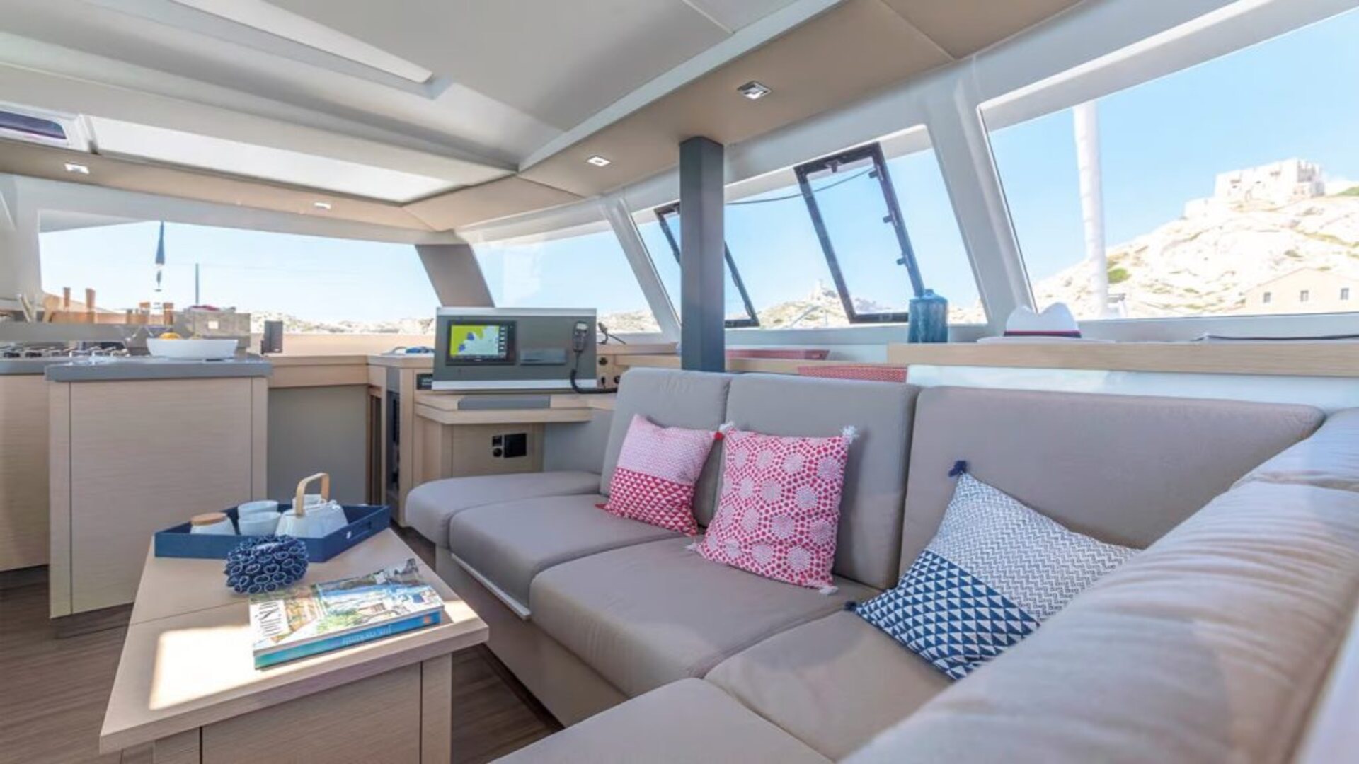 Fountaine Pajot Astrea 42 - 4 + 2 cab. — photo 24