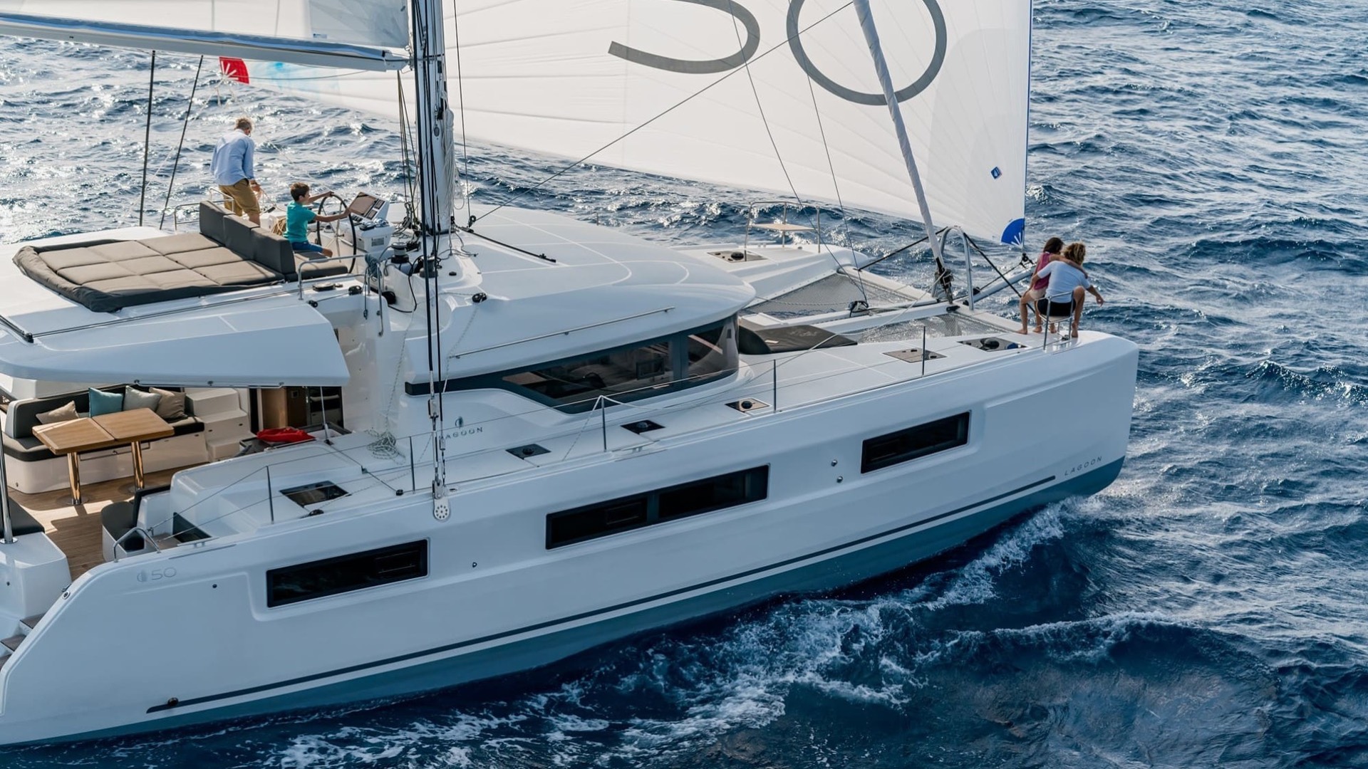 Lagoon 50 - 5 + 2 cab. — photo 4