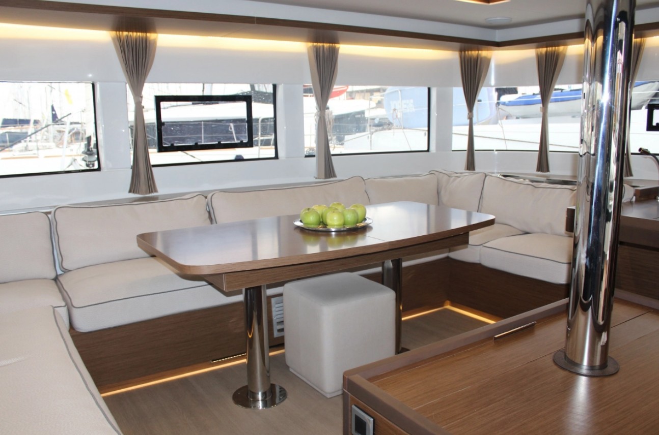Lagoon 50 - 6 + 2 cab. — photo 12