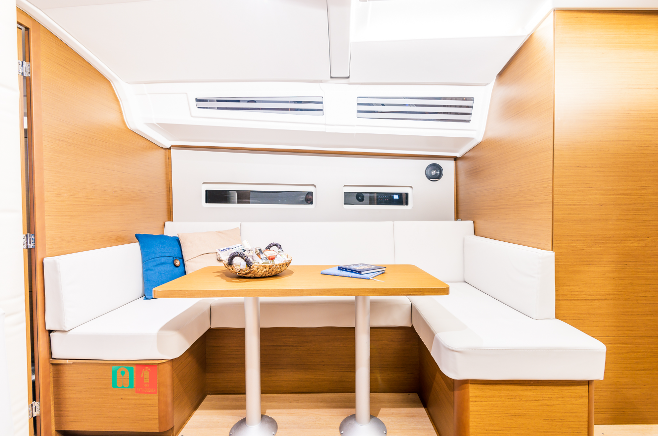 Sun Odyssey 410 - 3 cab. — photo 12