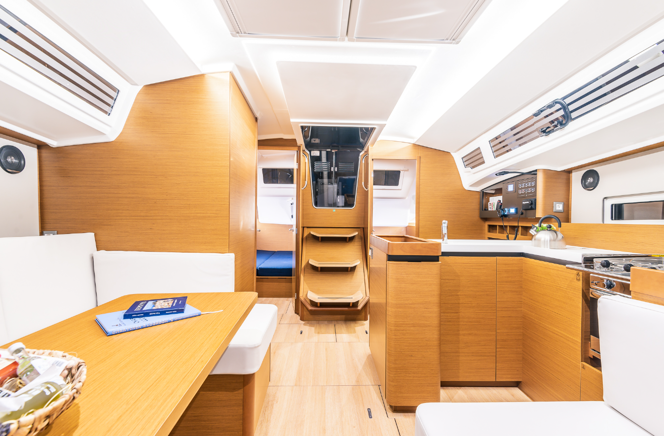 Sun Odyssey 410 - 3 cab. — photo 15