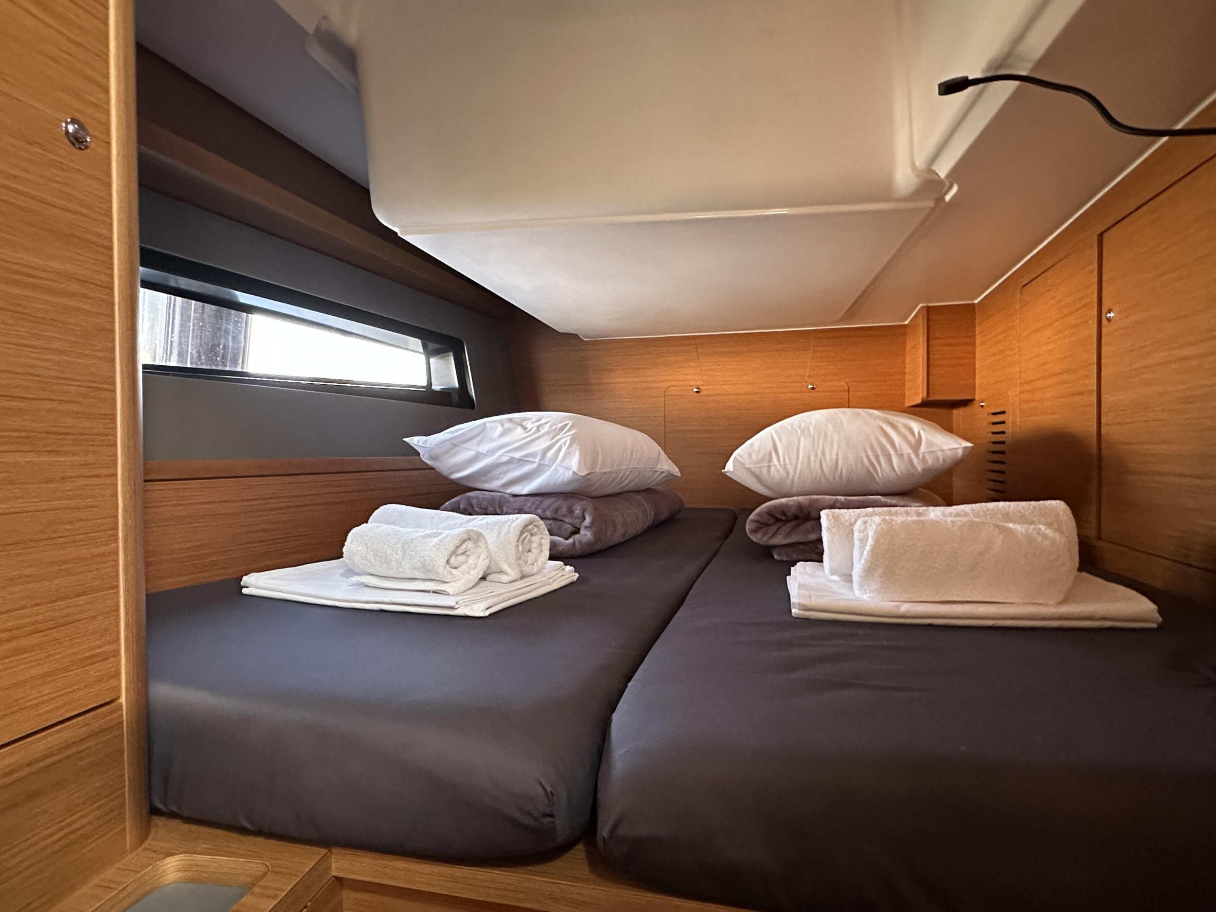 Dufour 41 - 3 cab. — photo 15