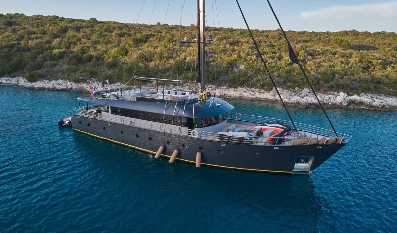 M/S Rara Avis — photo 1