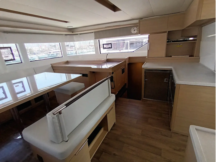 Lagoon 51 - 6 cab. — photo 12