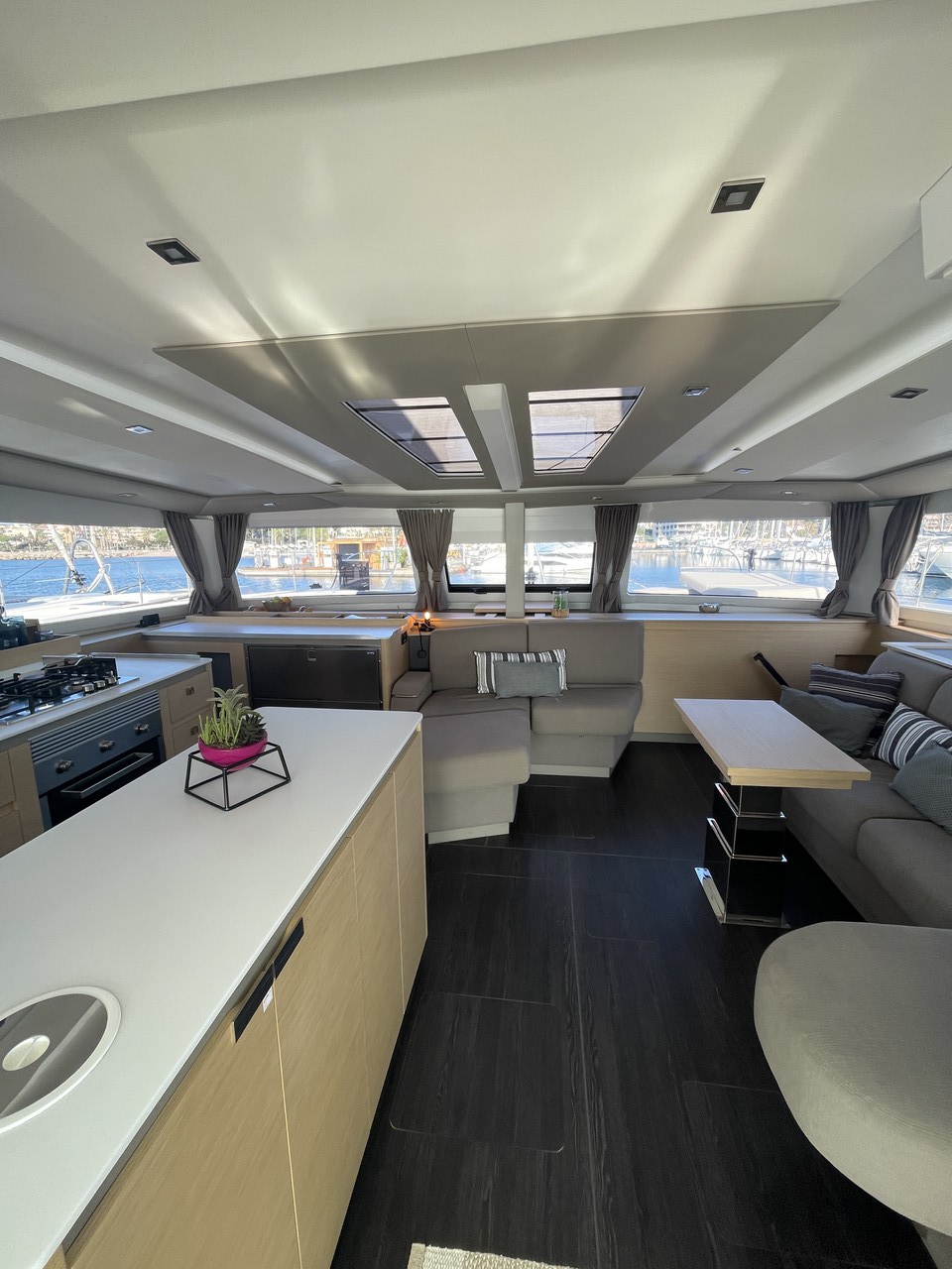 Fountaine Pajot Aura 51 - 5 + 1 cab. — photo 13